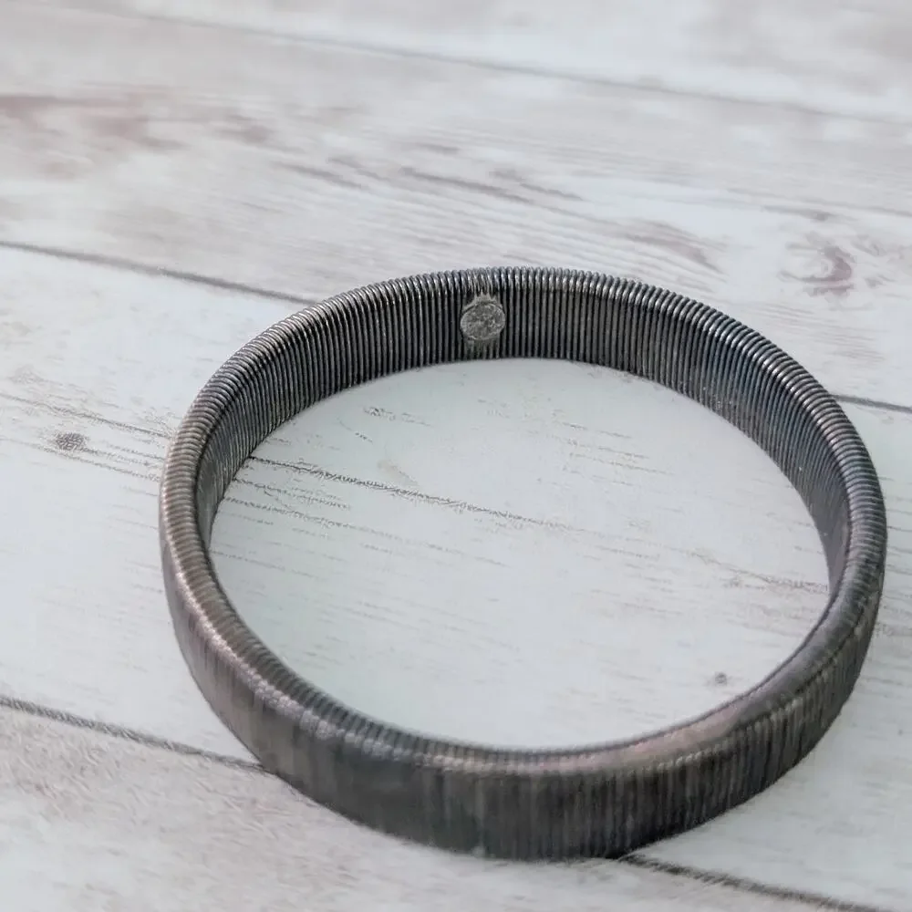 Vintage Stretch Bracelet - Dark Metal - Heavy Tarnish/Discoloration